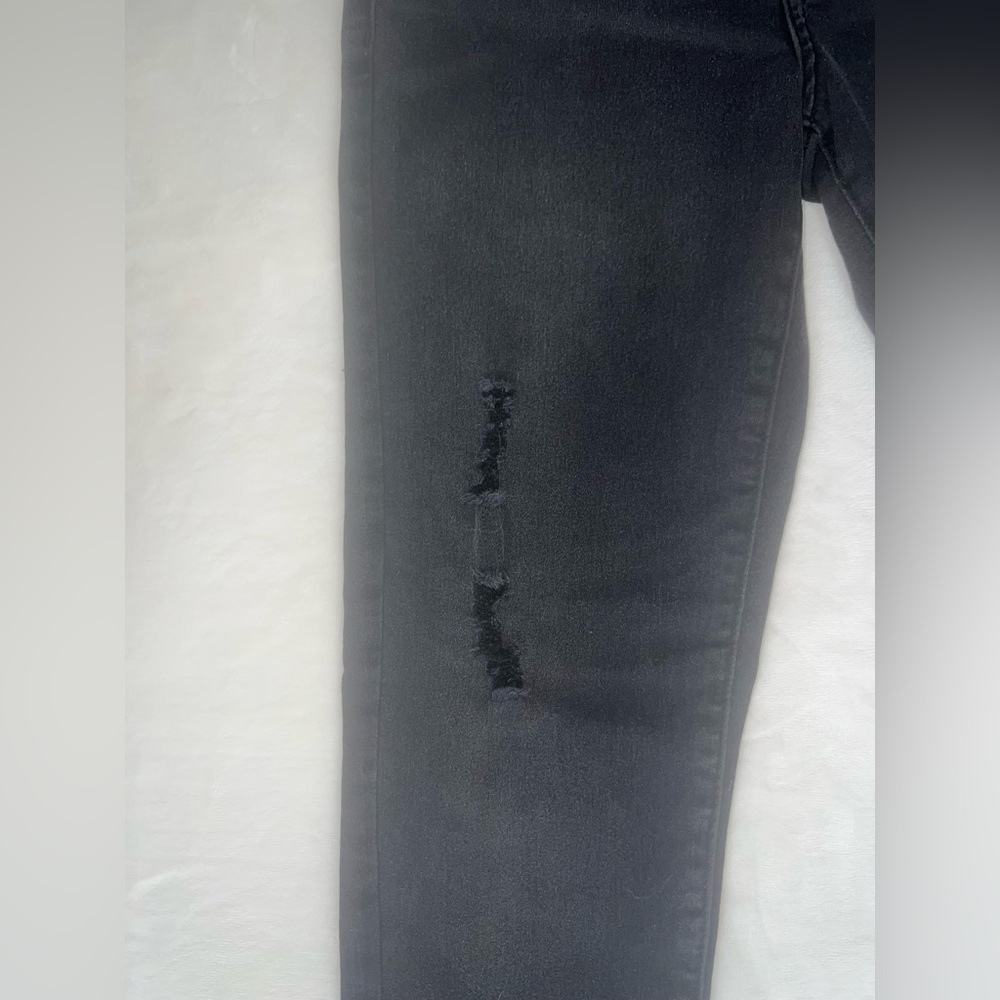 Levi’s Girls 720 High Rise Super Skinny Jeans Black Distressed Raw Hem Size 14 - Picture 7 of 9